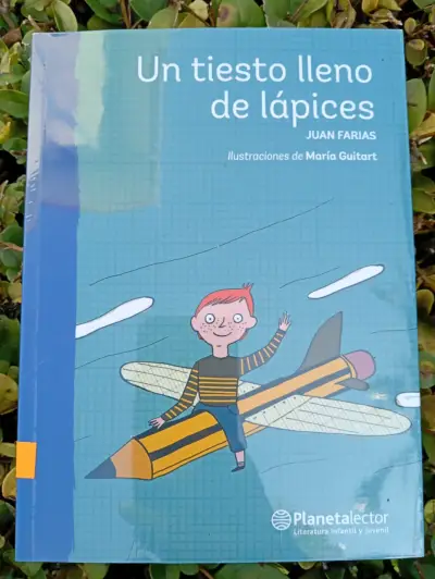 Libro 'Un tiesto lleno de lápices' - miniatura 1