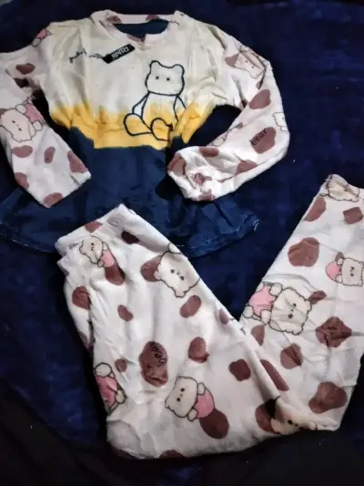 Pijama con diseño y liso - miniatura 1