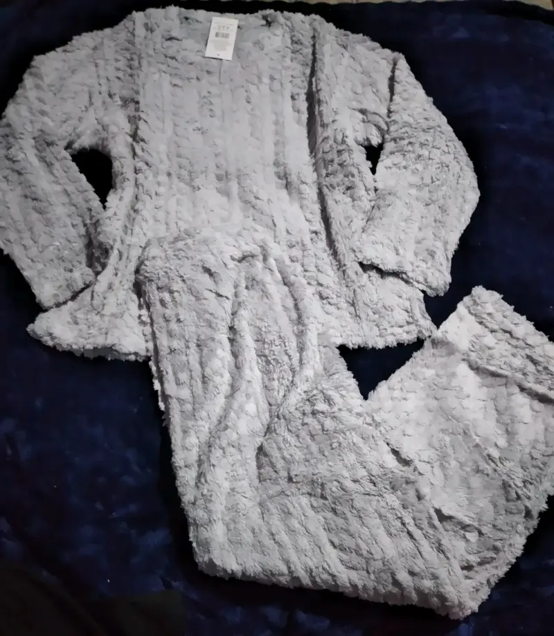 Pijama con diseño y liso - 2