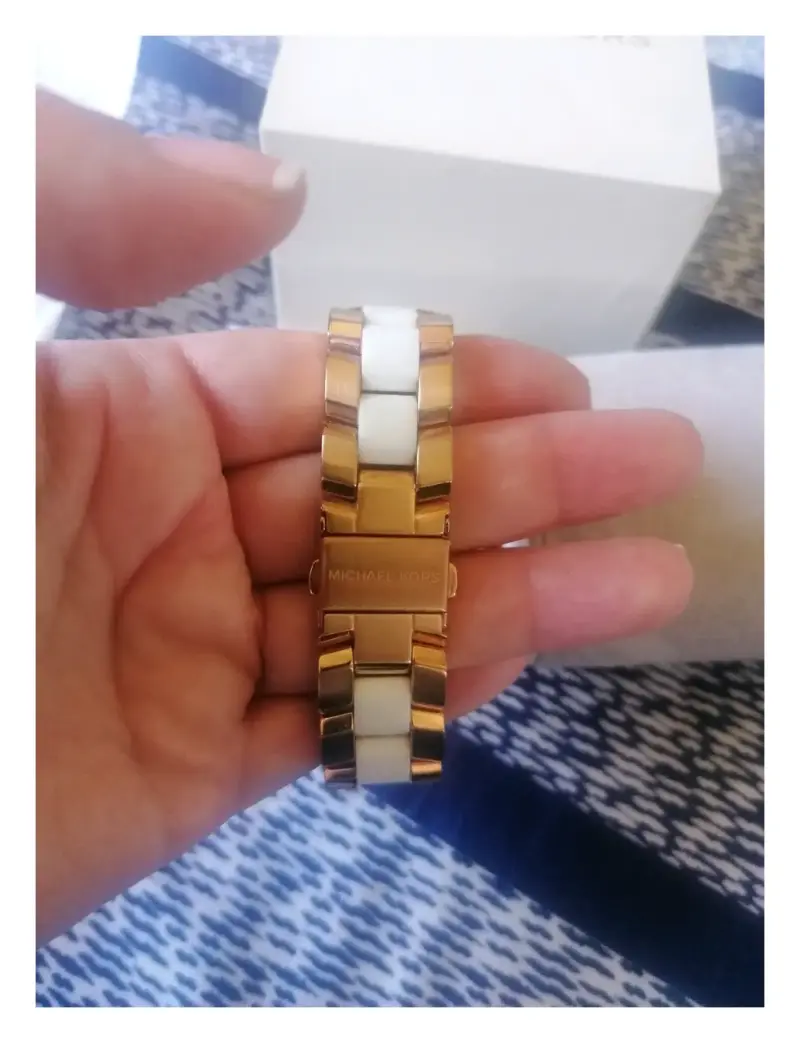 Reloj Michael Kors dorado y blanco - 2