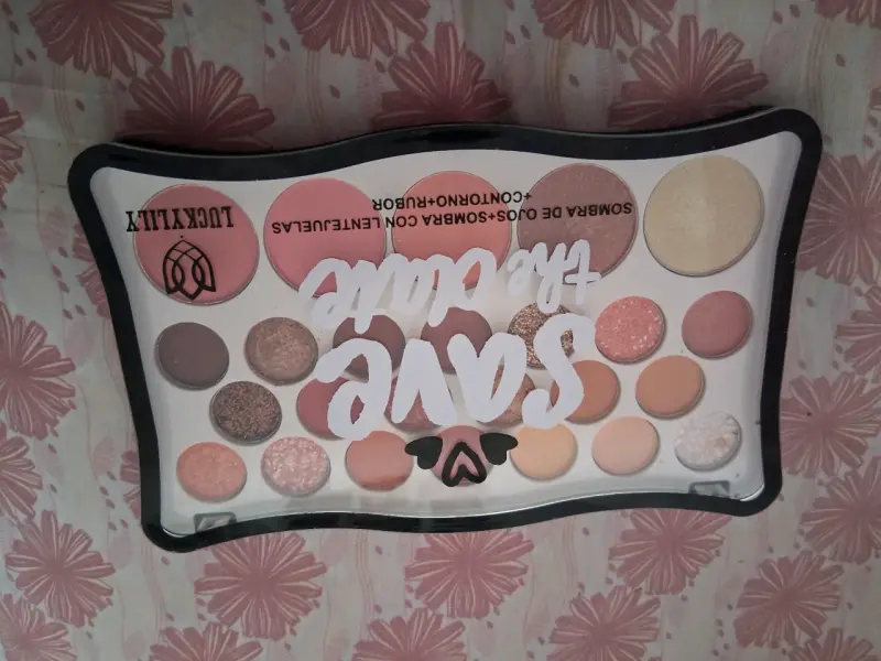 Paleta de Maquillaje Sombra y Contorno - 1