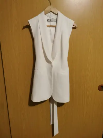 Blazer sin mangas blanco Zara - miniatura 1