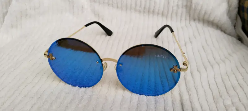 Lentes de sol azules - 1