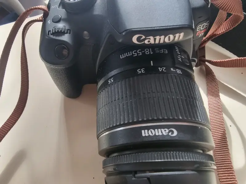 📸 Cámara Canon EOS Rebel T5 + Kit Completo 📸 - 6