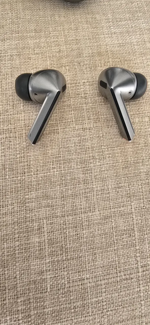 Samsung Galaxy Buds 3 Pro - 4