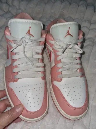 Zapatillas deportivas rosa y blanco - miniatura 1