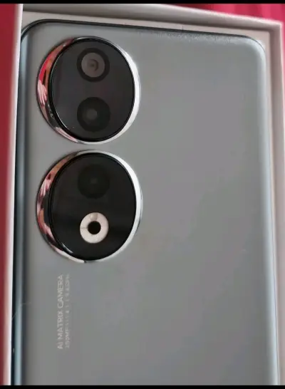 Smartphone pantalla completa - miniatura 4