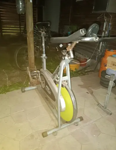 Bicicletade spinning Lahsen - miniatura 1