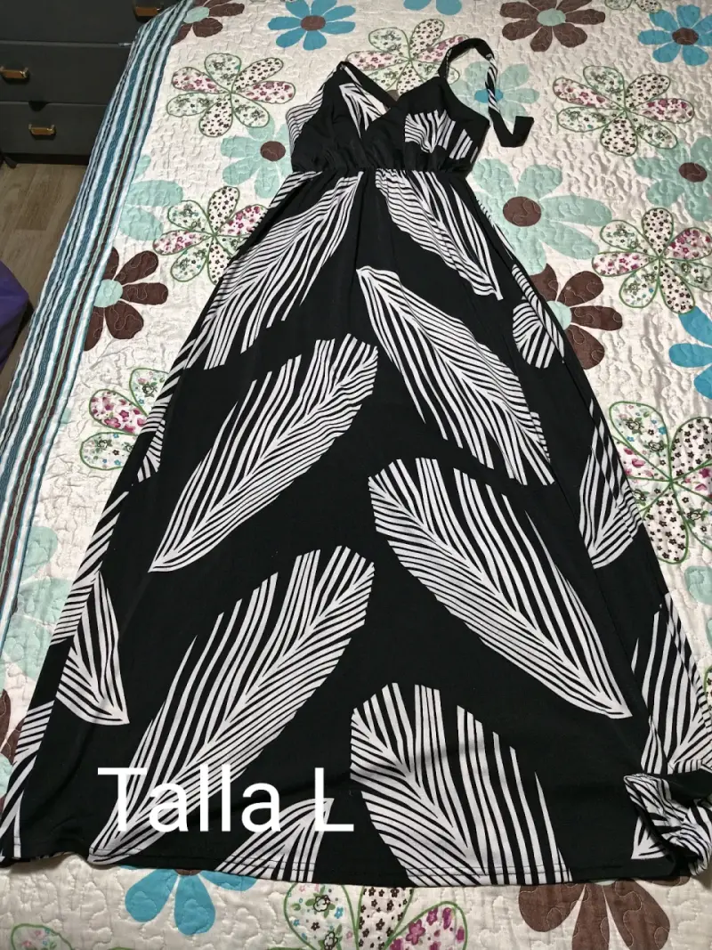 Vestido largo negro con estampado