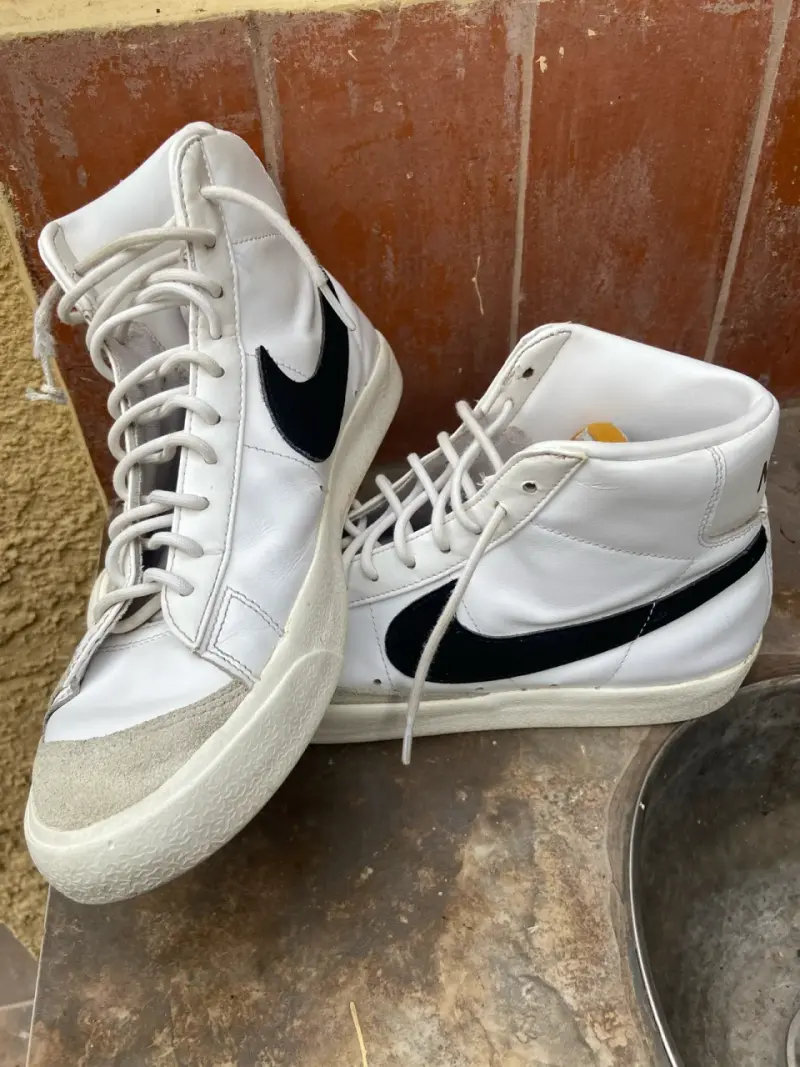 Zapatillas altas blancas clásicas Nike - 2