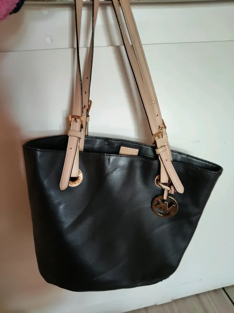 Michael kors Bolso negro con asas beiges - 1