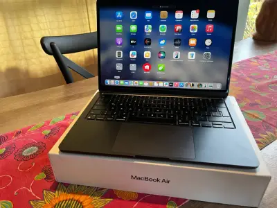 Laptop Apple MacBook - miniatura 3