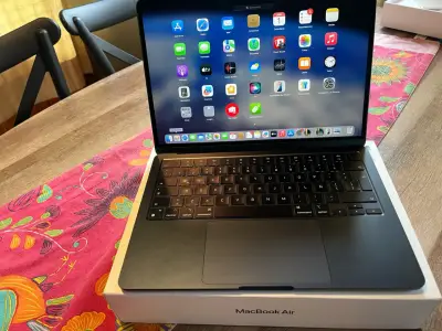 Laptop Apple MacBook - miniatura 5
