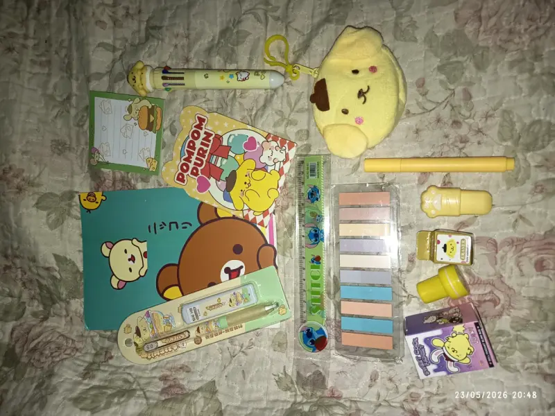Set de papelería Sanrio variada - 3