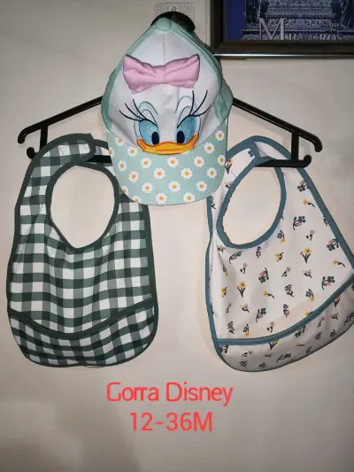 Ropa de bebé y accesorios - miniatura 1