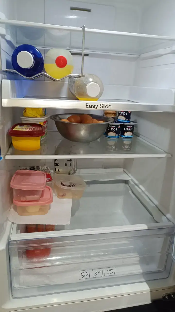 Refrigerador Samsung Bottom Freezer No Frost 311L - 4