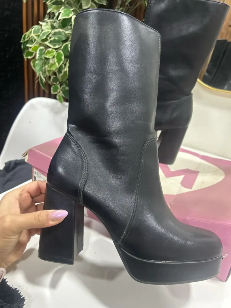 Botines negros - 2