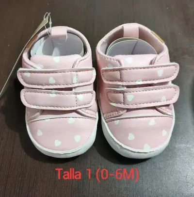 Zapatillas doradas para bebé - miniatura 3