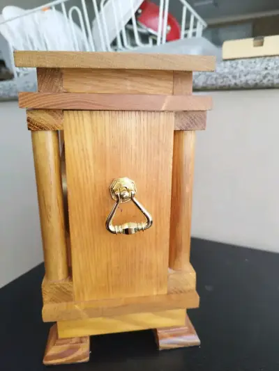 Reloj de madera clásico alemán - miniatura 2