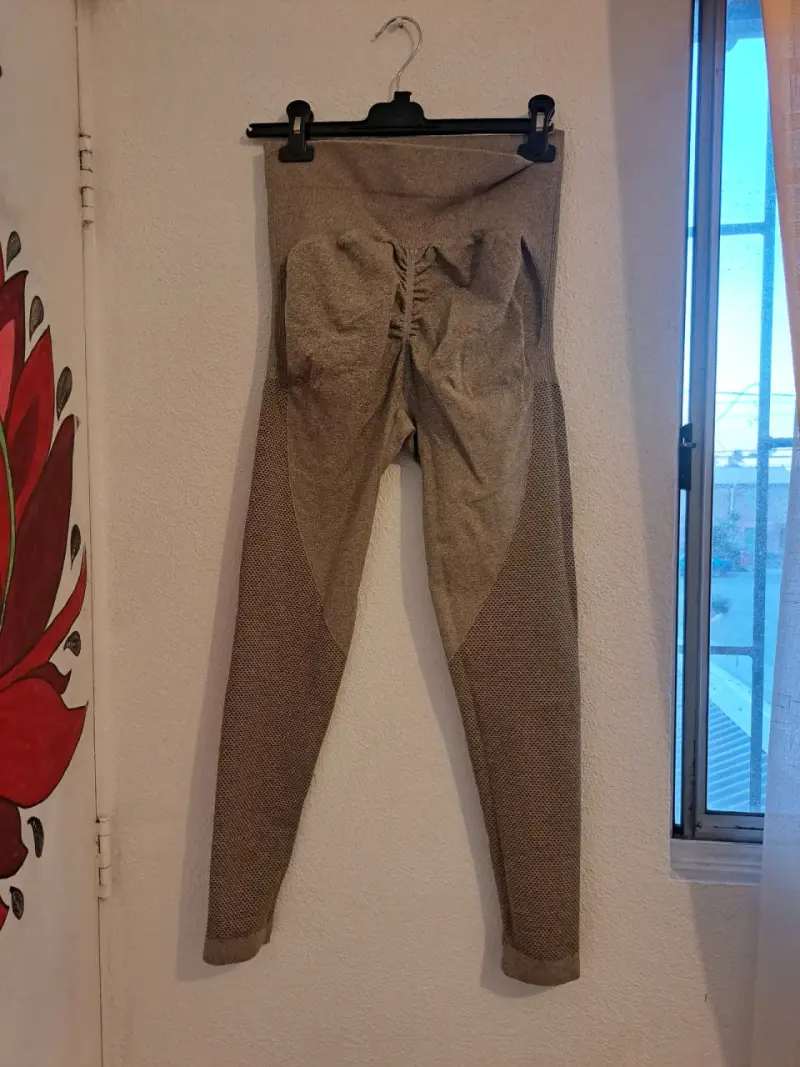 Leggins marrones para embarazada - 1