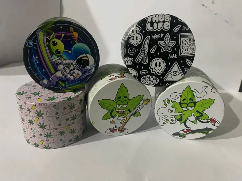 Molinillos para hierbas decorados - 3