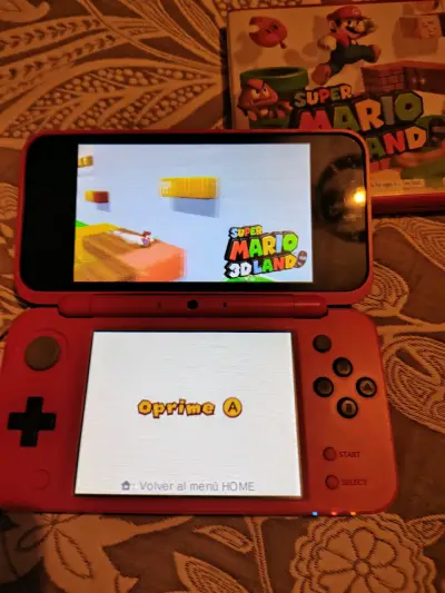 Consola Nintendo 2DS XL roja - miniatura 1