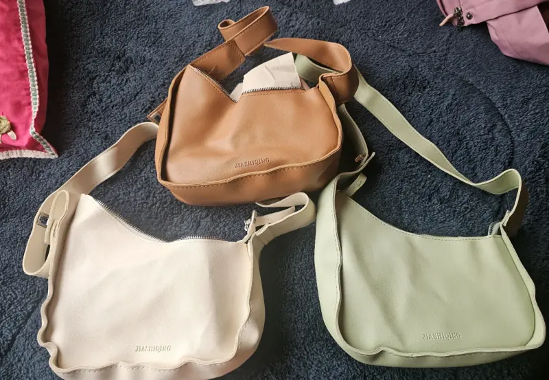 Set de carteras de colores