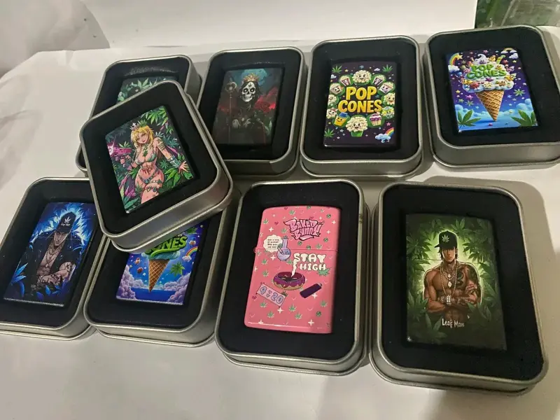 Encendedores metálicos con diseños - 2
