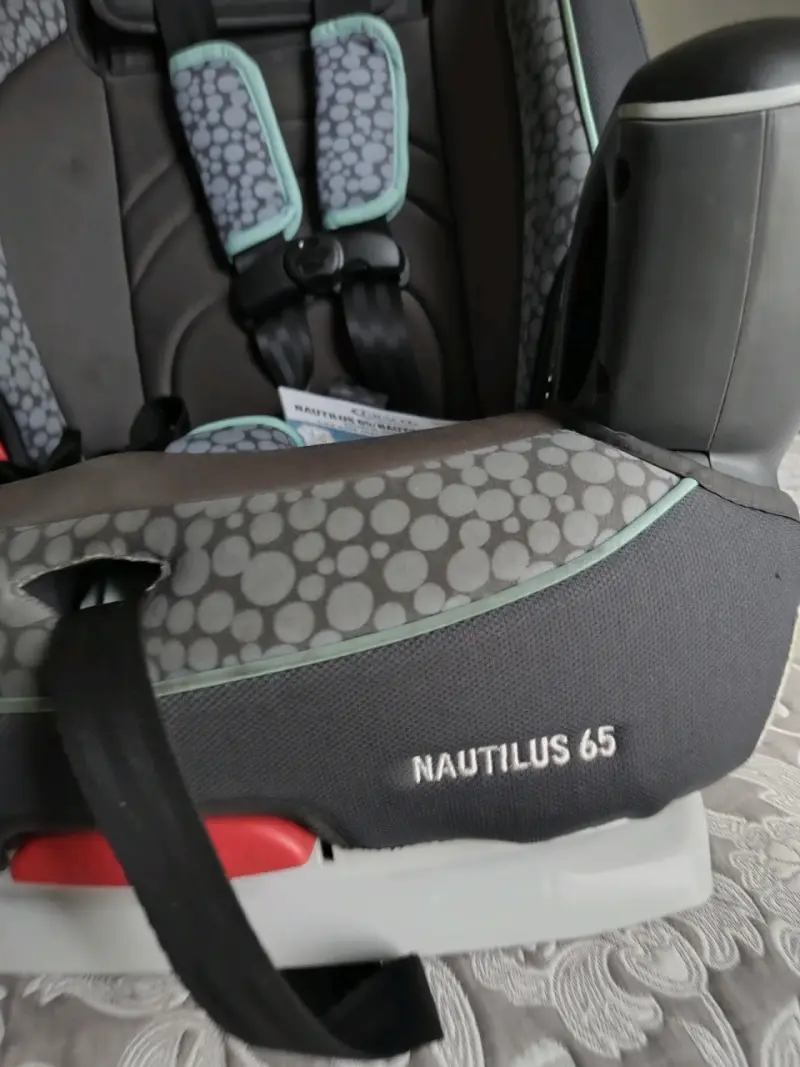 Silla de auto para bebé - 4