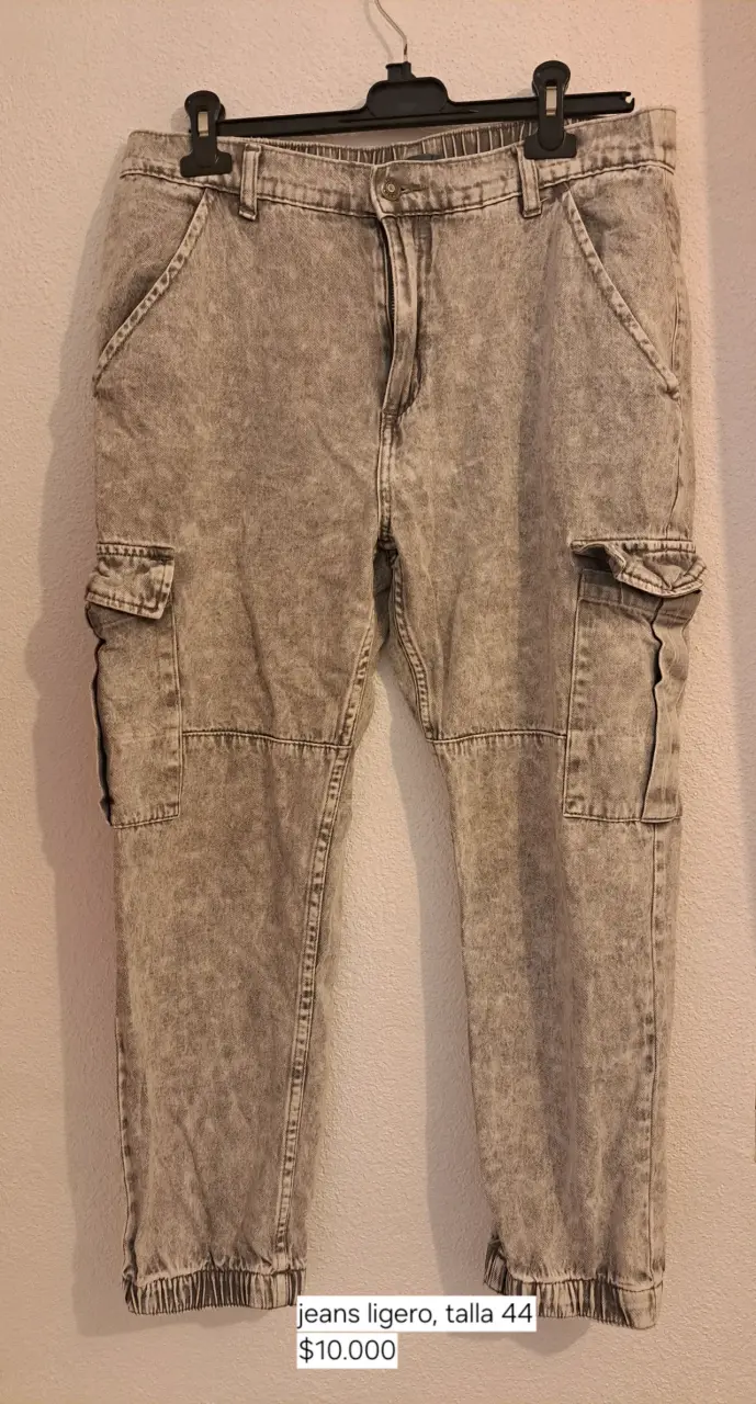 Jeans cargo gris talla 44