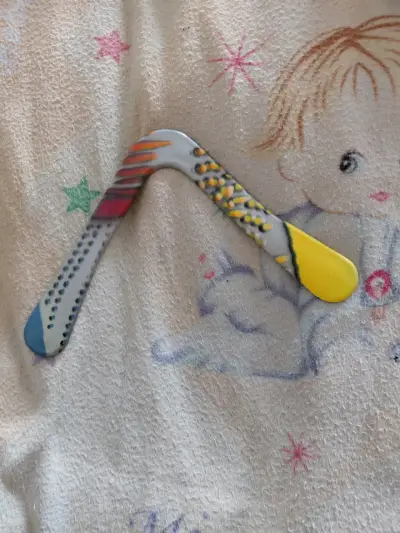 Búmeran pintado a mano - miniatura 3