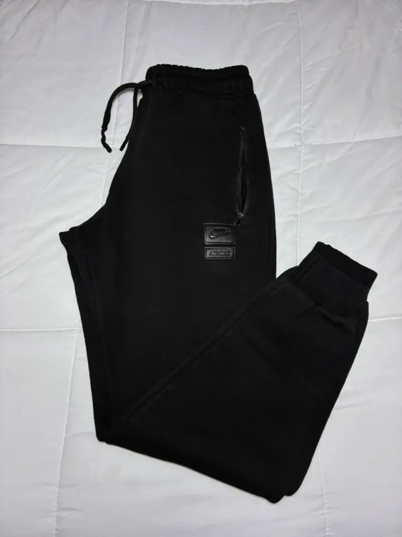 Pantalones jogger negros originales - 1