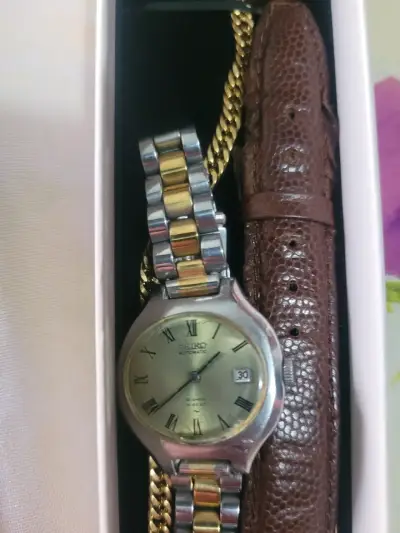Reloj Seiko automático de colección 1968 - miniatura 1
