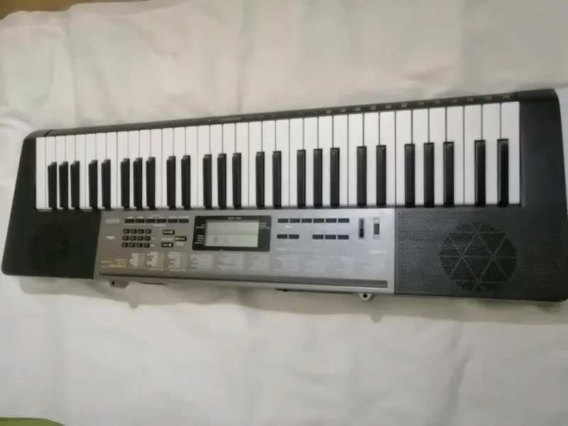 Teclado Electrónico Casio - 6