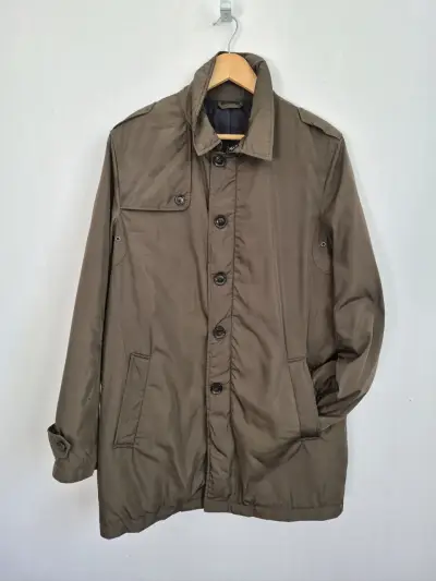 Chaqueta impermeable marrón - miniatura 1