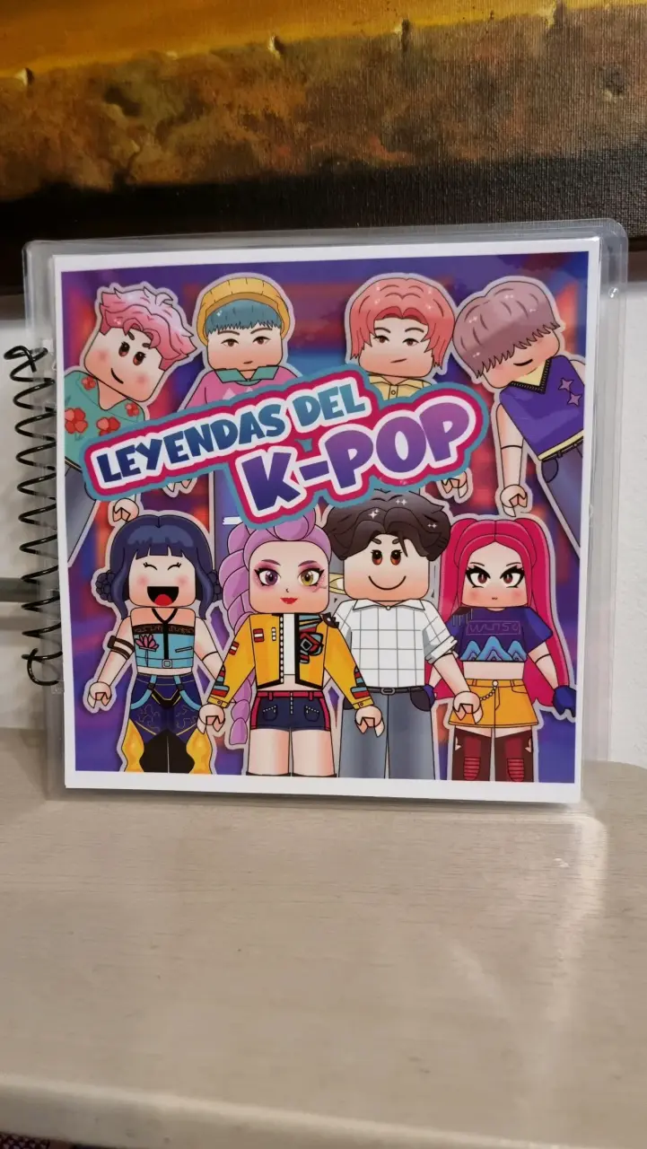 Libro interactivo leyendas K-Pop - 1