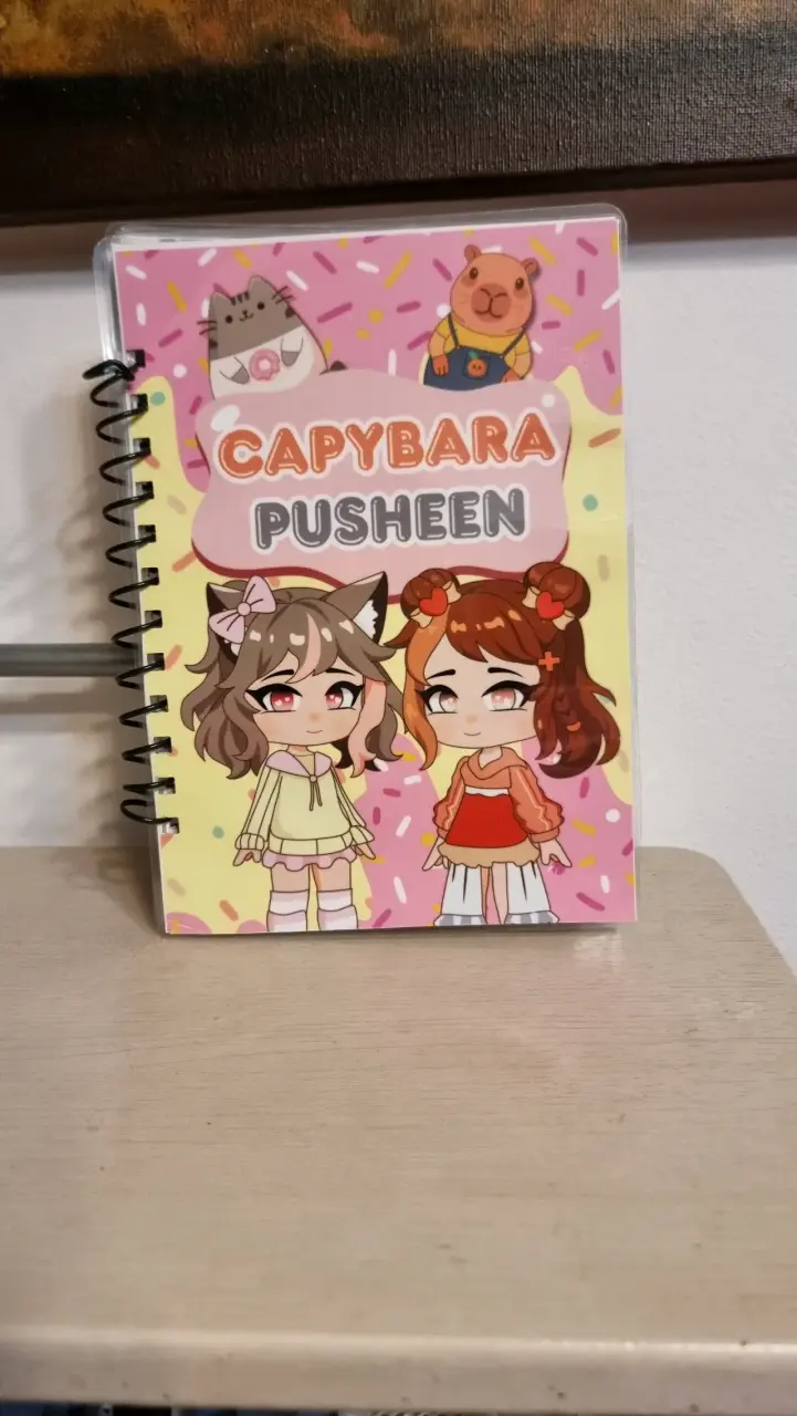 Libro interactivo Capybara Pusheen - 1