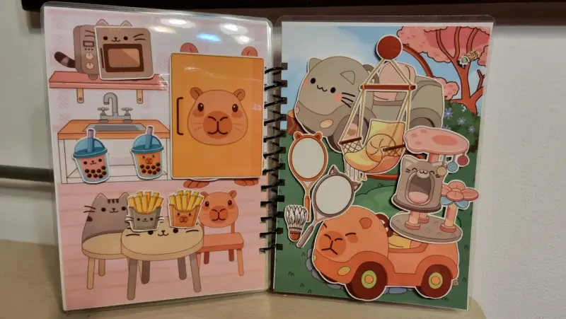 Libro interactivo Capybara Pusheen - 6
