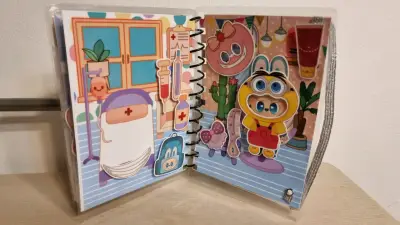 Mini libro interactivo Labubu - miniatura 4