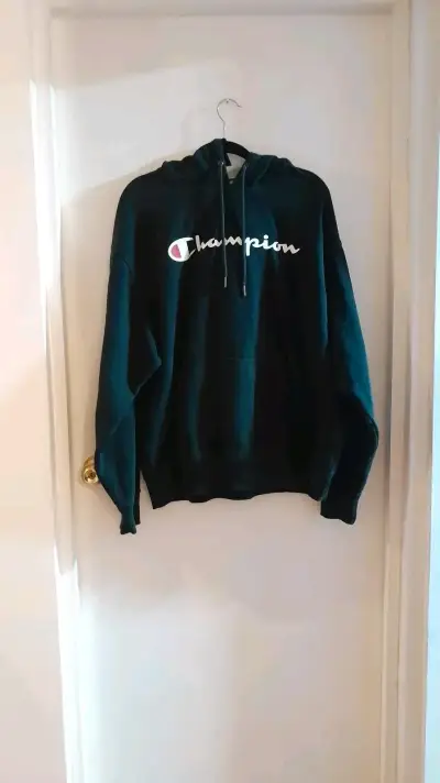 Polerón Champion negro - miniatura 1