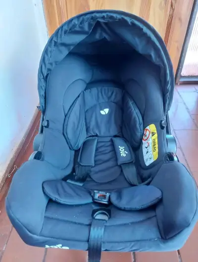 Silla de auto Joie negra - miniatura 2