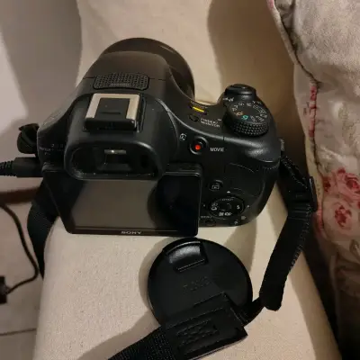 Cámara Sony 20MP seminueva - miniatura 4