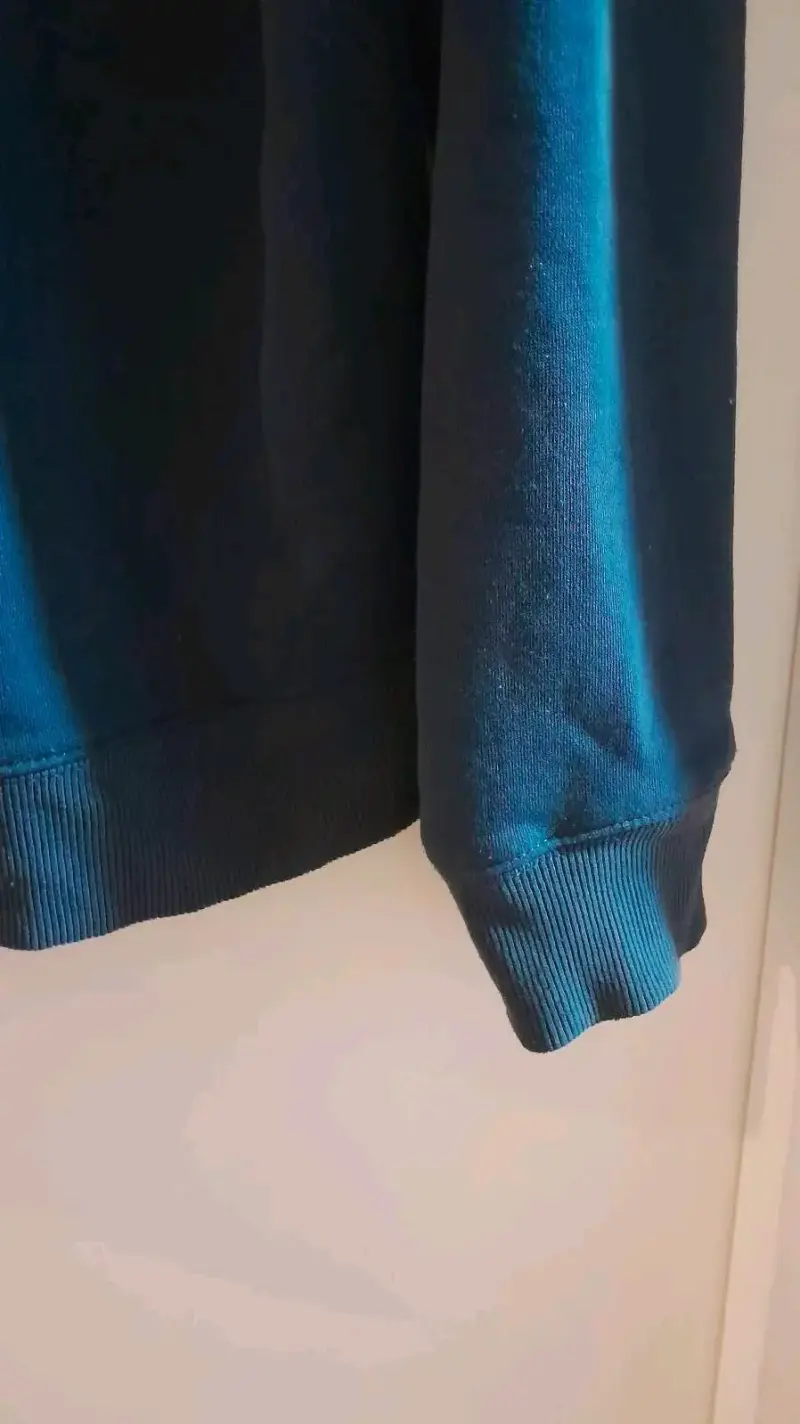 Polerón azul con capucha - 5