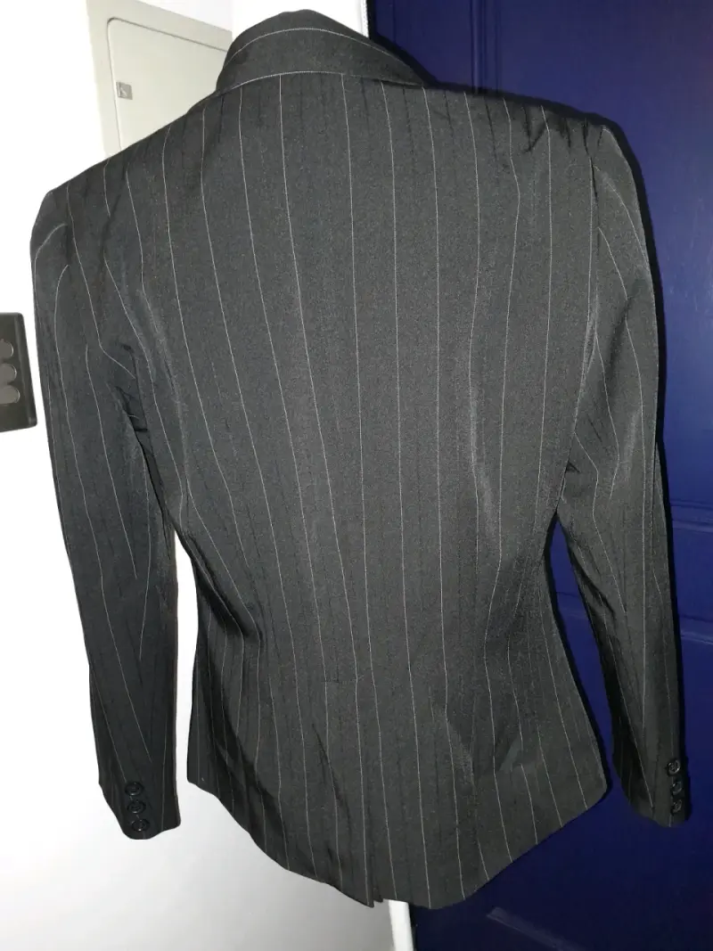 Blazer rayado negro elegante - 5