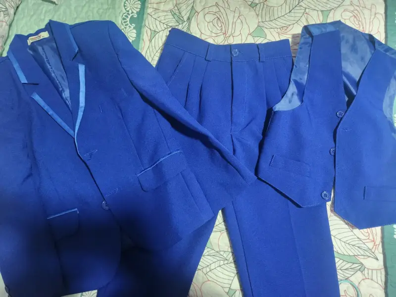 Traje azul eléctrico - 2
