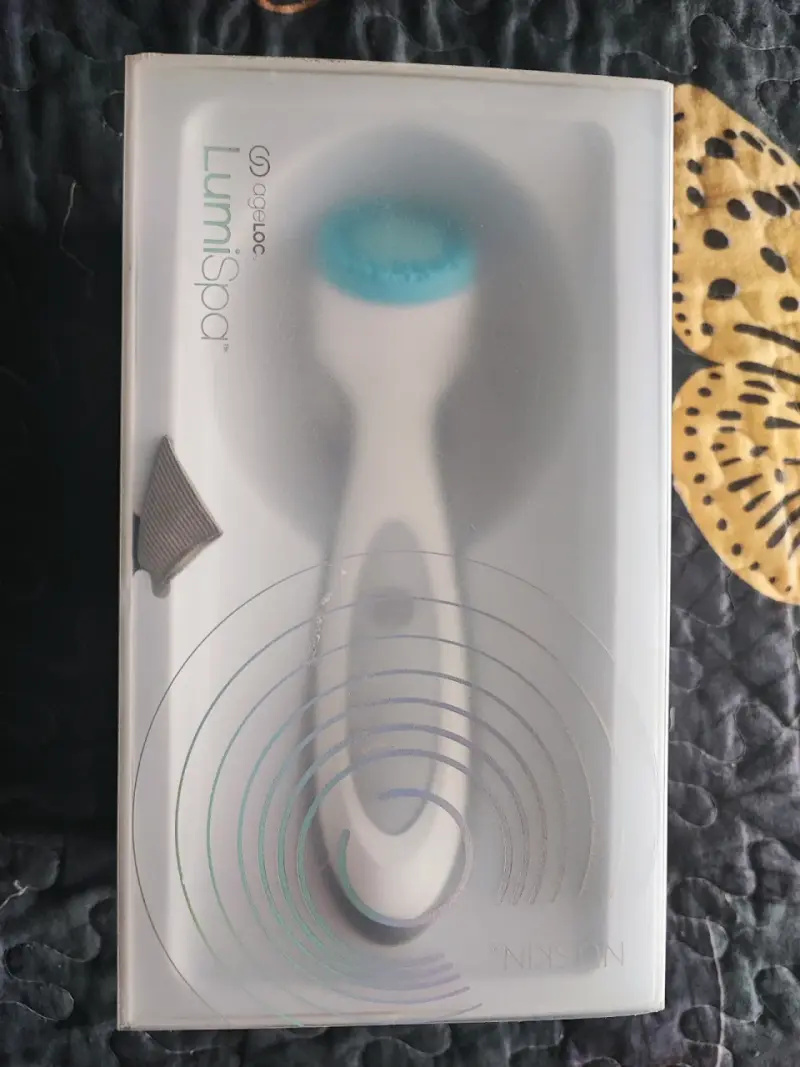 Cepillo facial eléctrico - 2