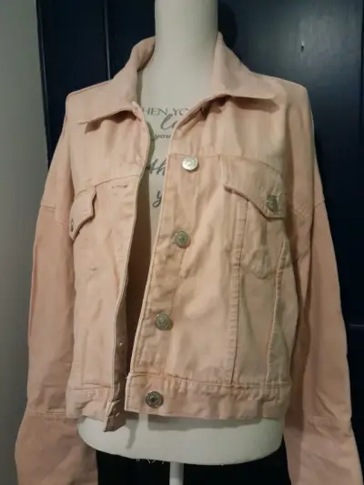 Chaqueta rosa de mujer - miniatura 3