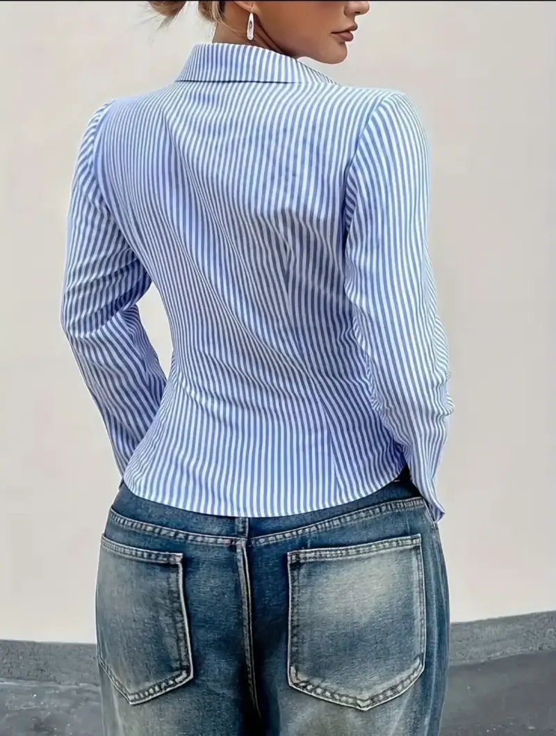 Camisa azul a rayas - 2