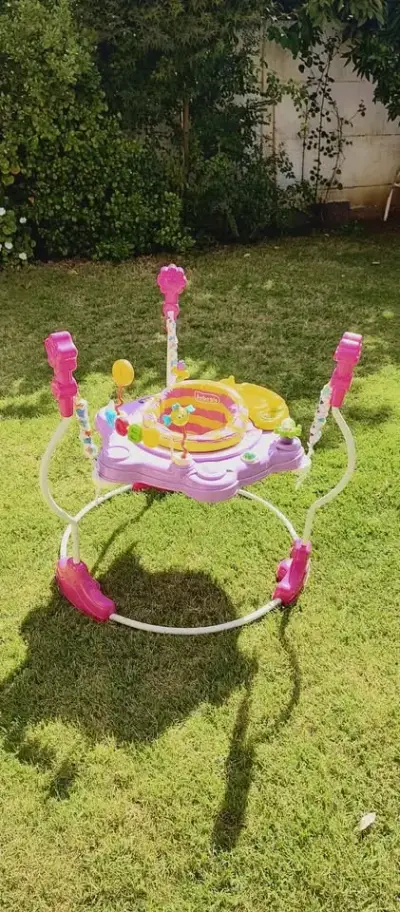 Centro de actividades para bebé - miniatura 1