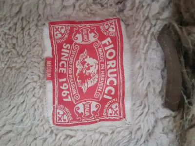 Parka con capucha de piel sintética - miniatura 6